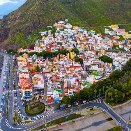 El Perenquen * Santa-Cruz de Ténérife